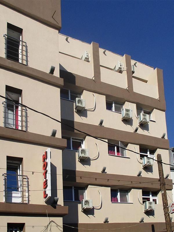 Hotel Uranus Bukarest Exterior foto