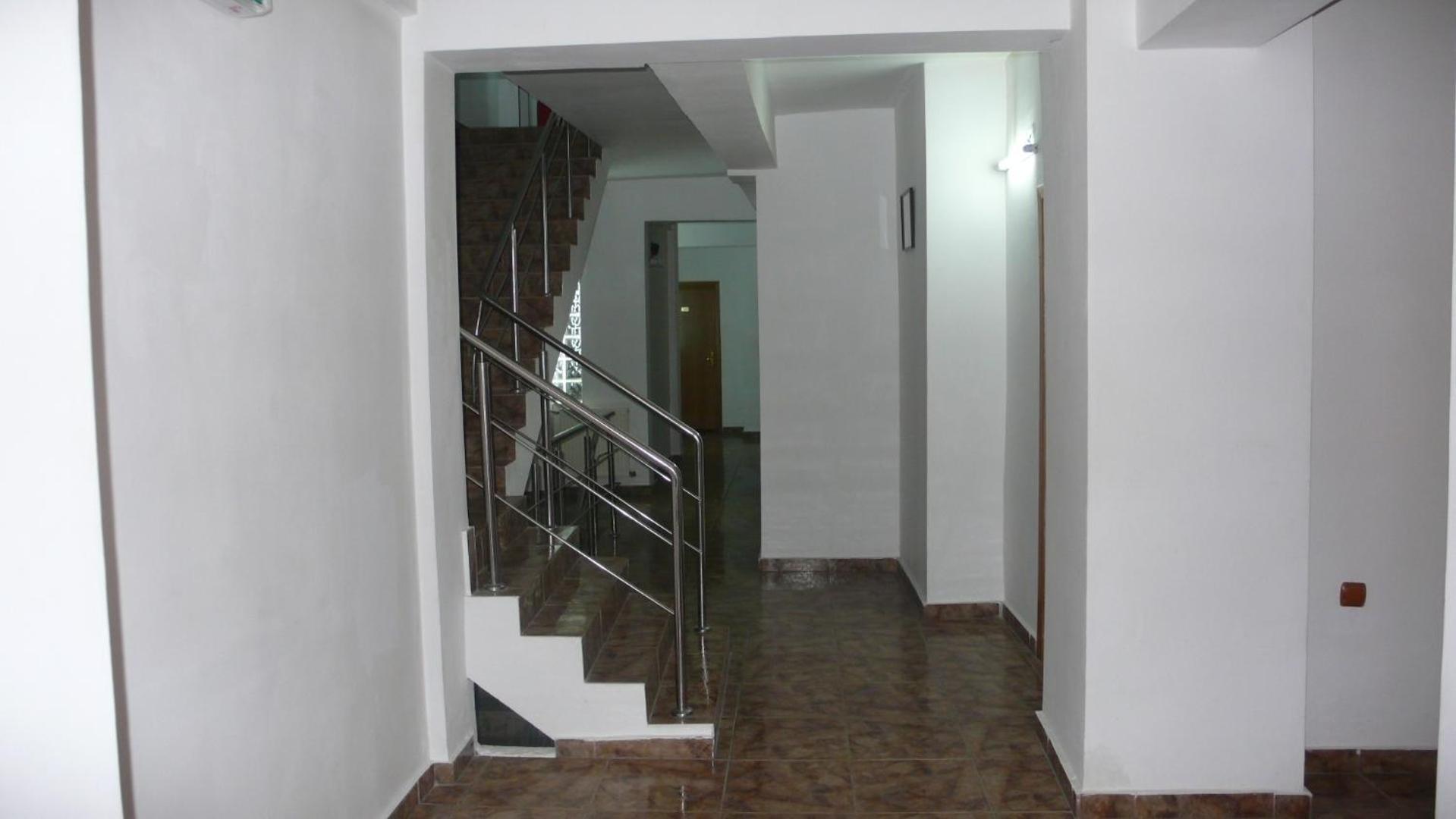 Hotel Uranus Bukarest Exterior foto